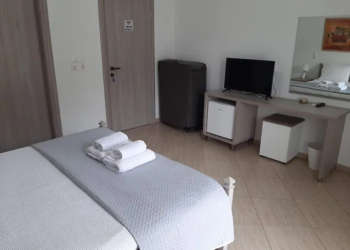Pensión Meto 3*