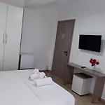 Meto 3* Saranda