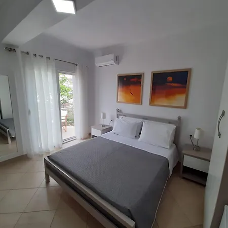 Meto Sarandë
